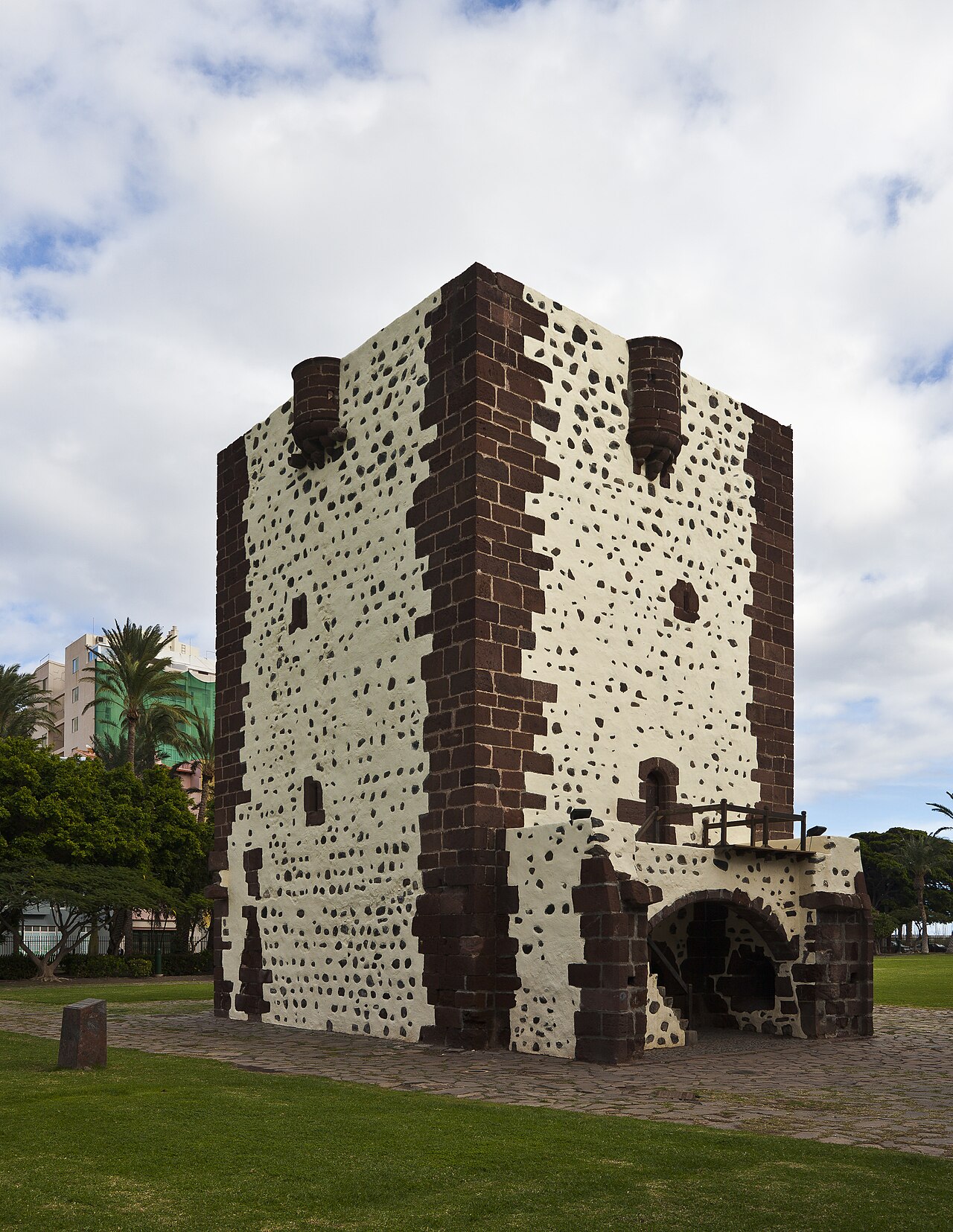 Torre del Conde in Spain