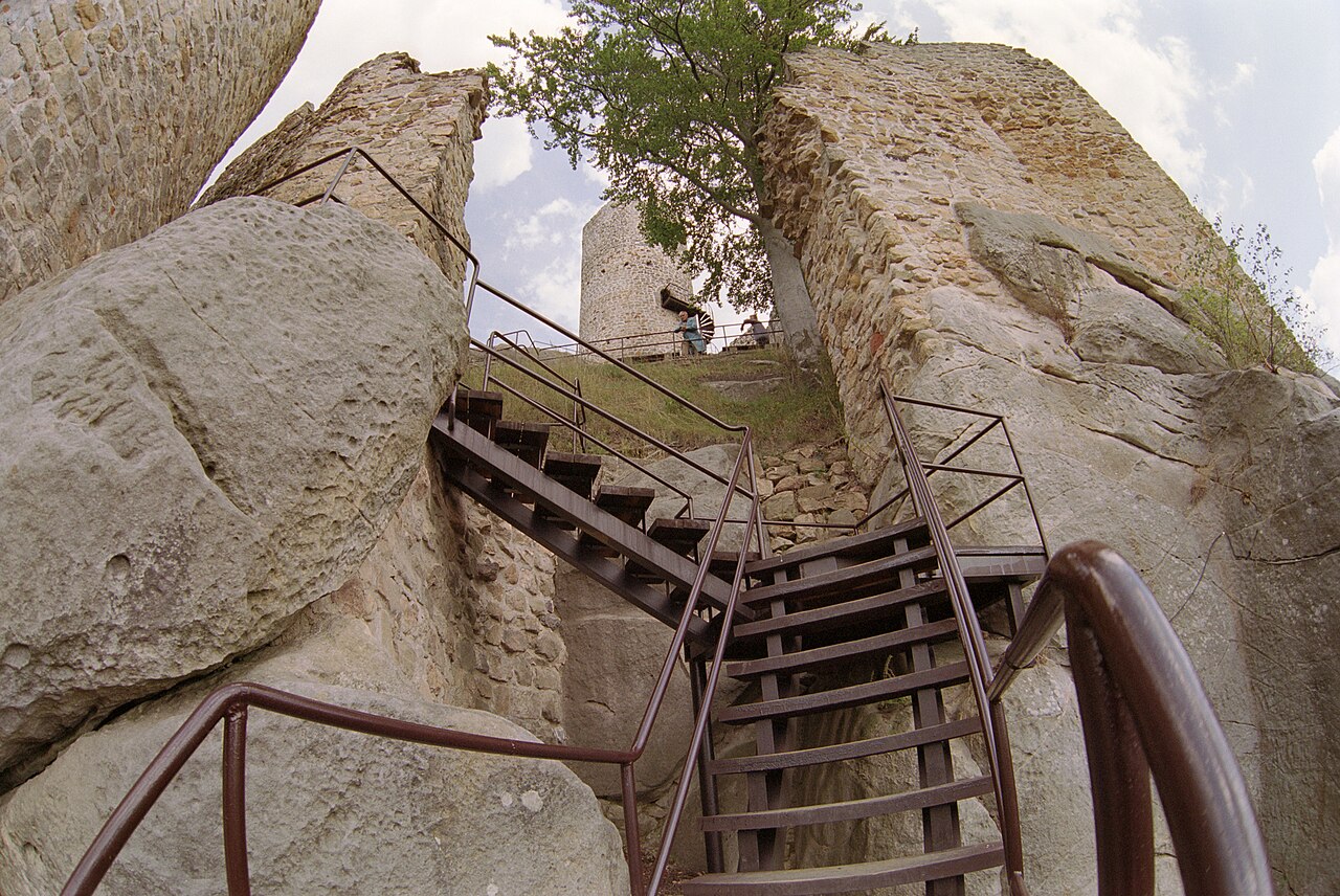 Frýdštejn Castle（チェコ）