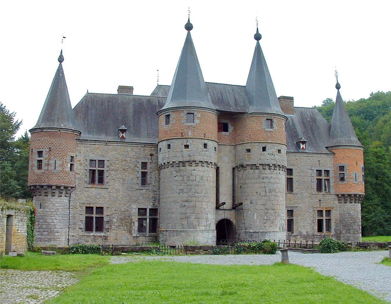 Spontin Castle in Belgium