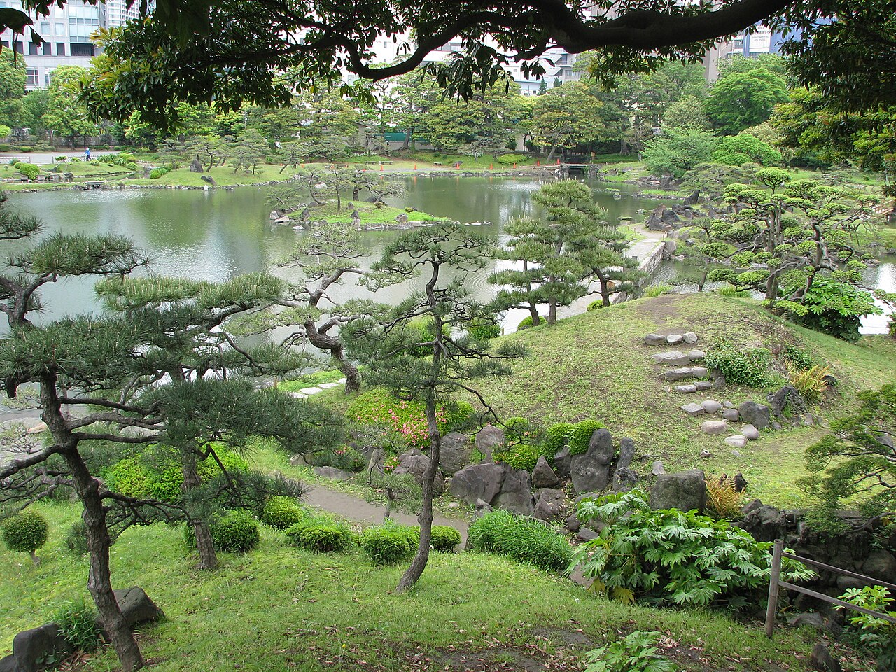 Kyu Shiba Rikyu Garden in Japan
