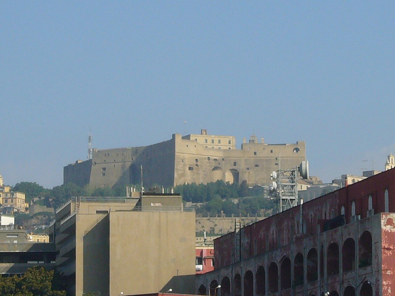 サンテルモ城（イタリア）