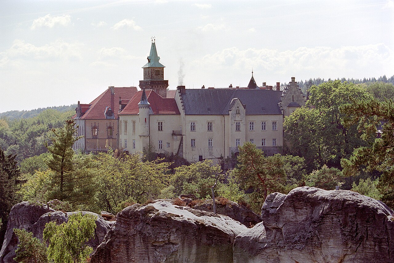 Hrubá Skála Castle en Chequia