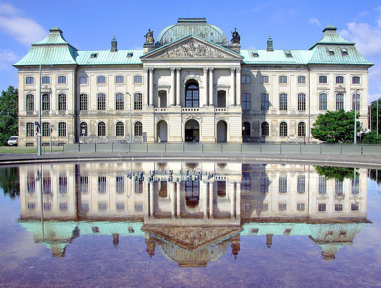 Japanisches Palais in Deutschland
