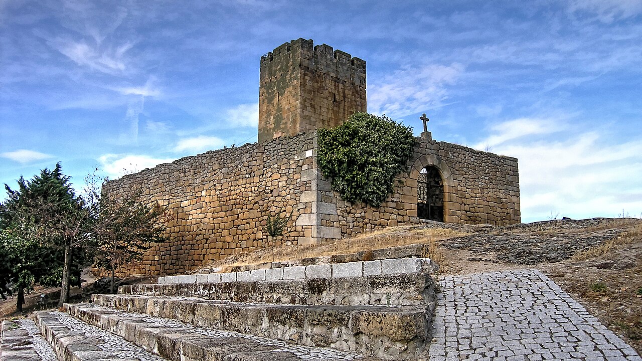 Castelo de Longroiva w Portugalii