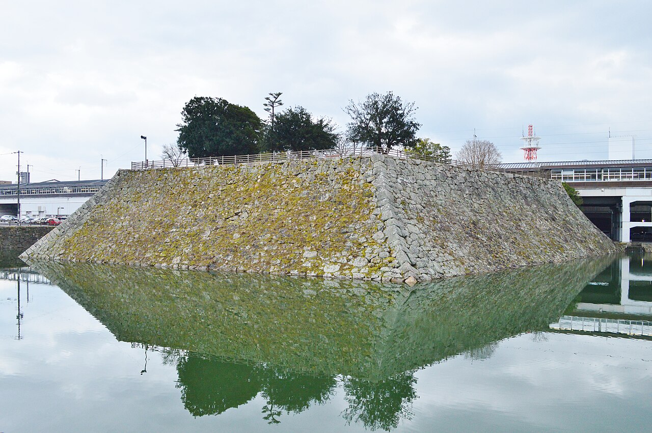 Mihara Castle в Японії