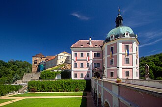 Bečov nad Teplou Chateau