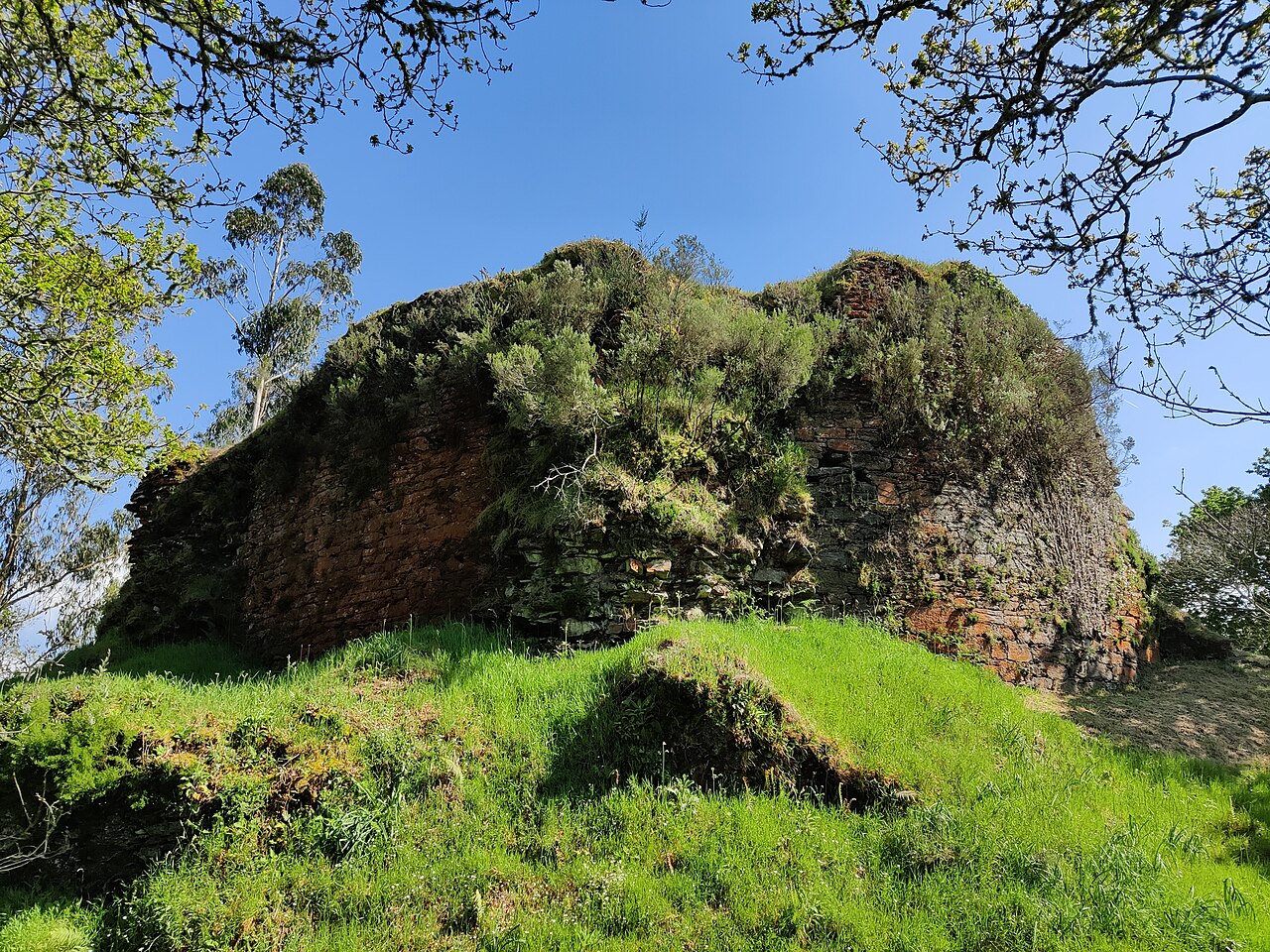Castle of Mesía in Spain