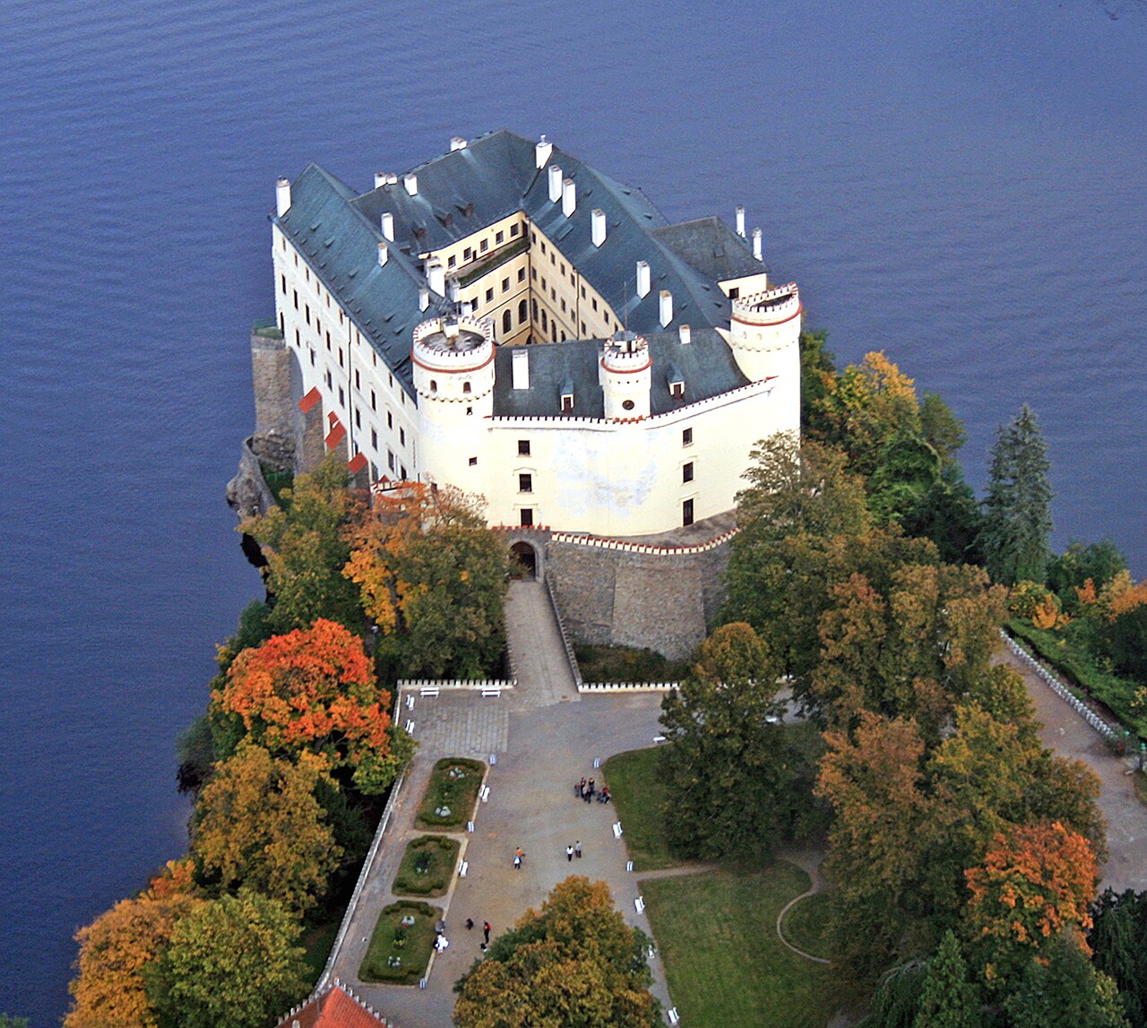 Orlík Castle（チェコ）
