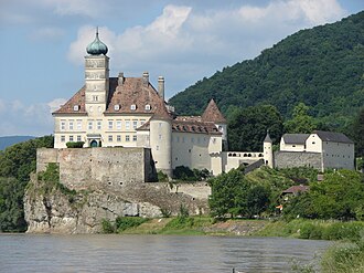 Schönbühel Castle