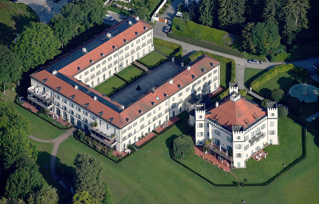 ポッセンホーフェン城（ドイツ）