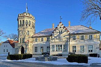 Maarjamäe Palace