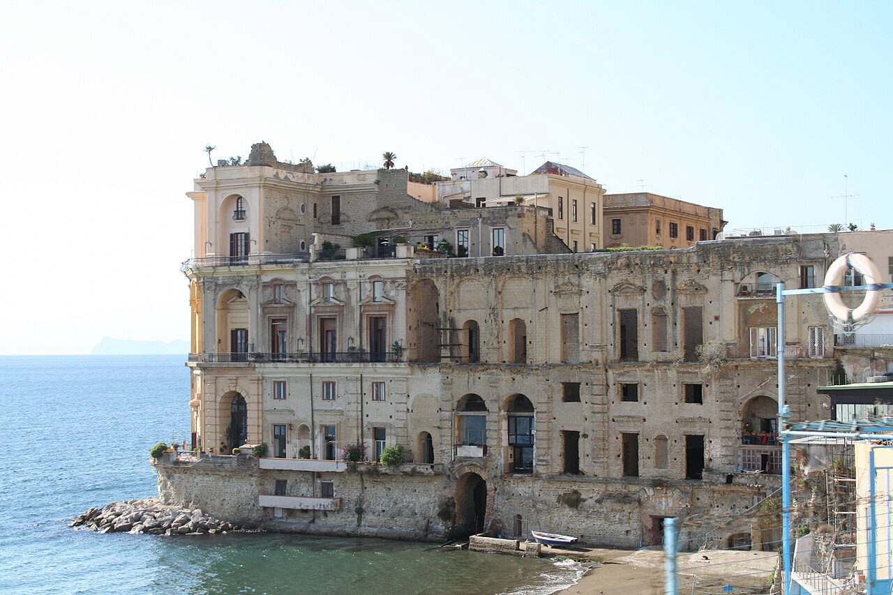 Palazzo Donn’Anna in Italien