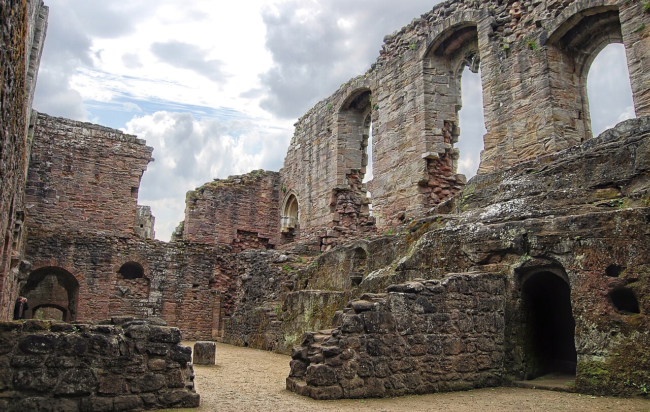 Spofforth Castle in England