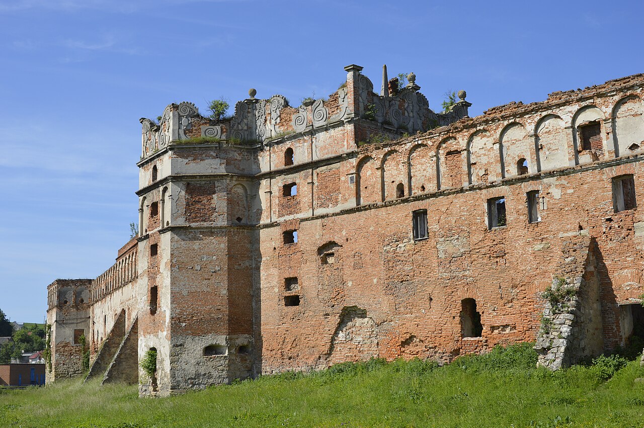 Stare Selo Castle in Ukraine