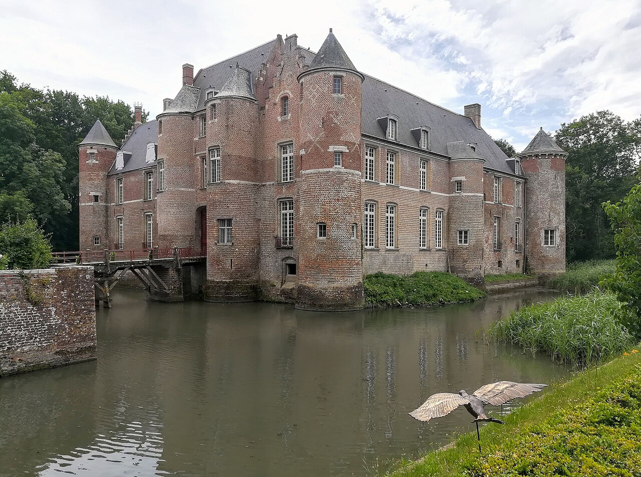 Esquelbecq Castle in France
