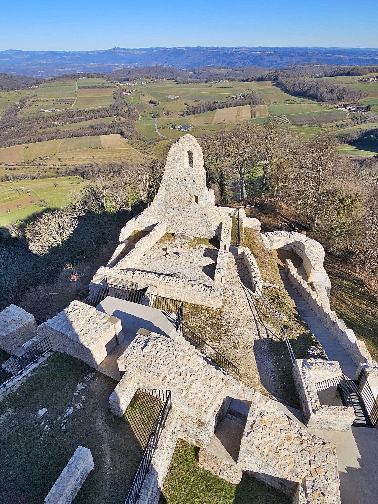 Ruine Farnsburg in der Schweiz