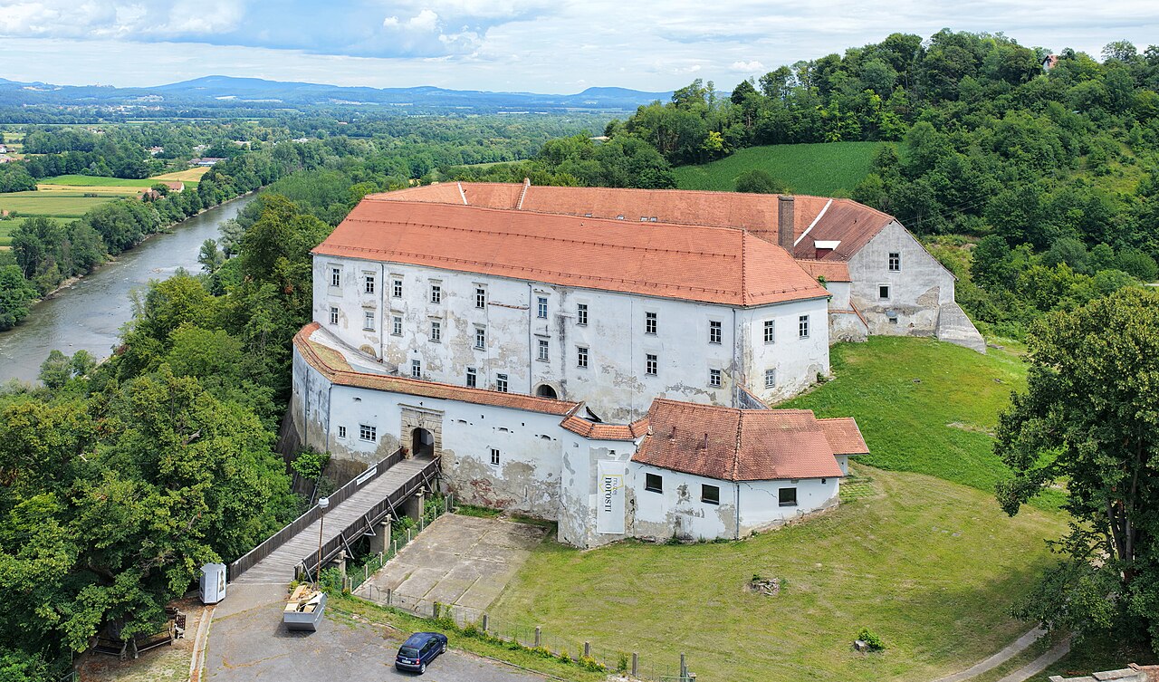 Cmurek Castle in Slovenia