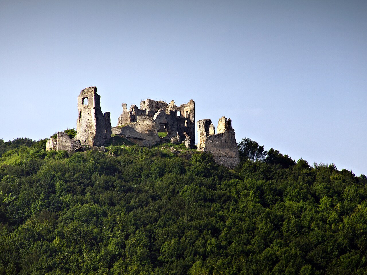 Brekov Castle（スロバキア）