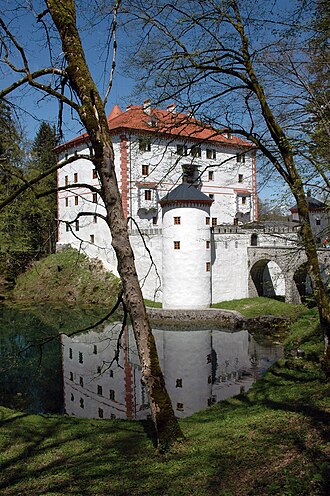 Snežnik Castle
