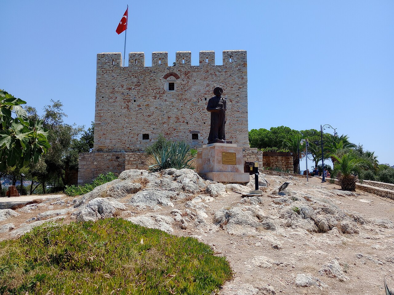 Güvercinada Castle in Turkey