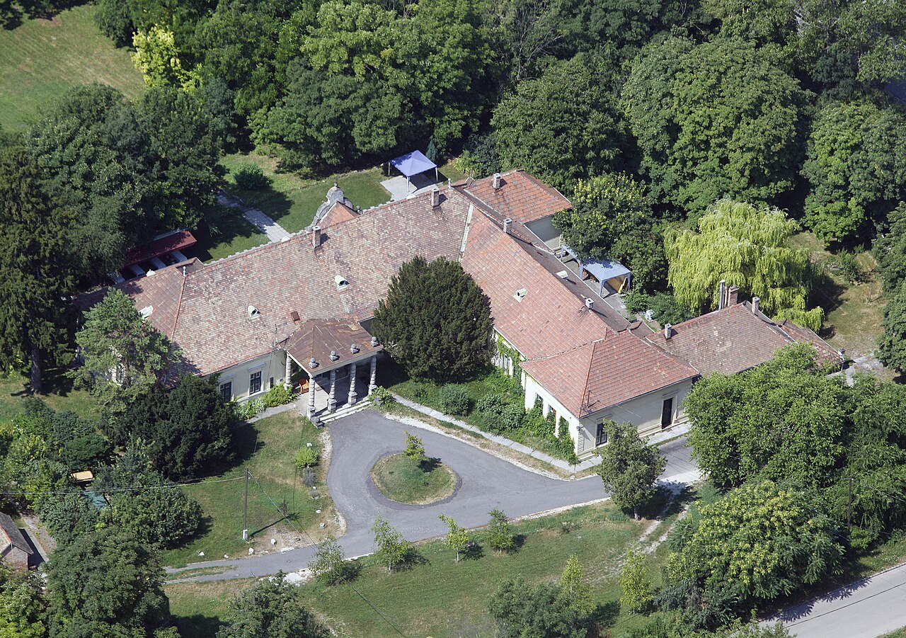 Barcza Mansion, Pusztazámor in Hungary