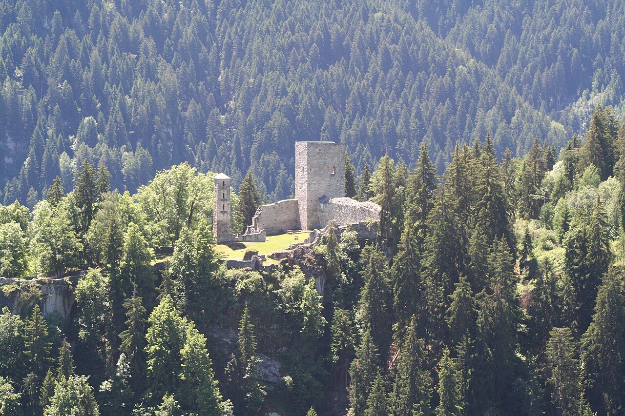Burg Jörgenberg (Waltensburg) in der Schweiz