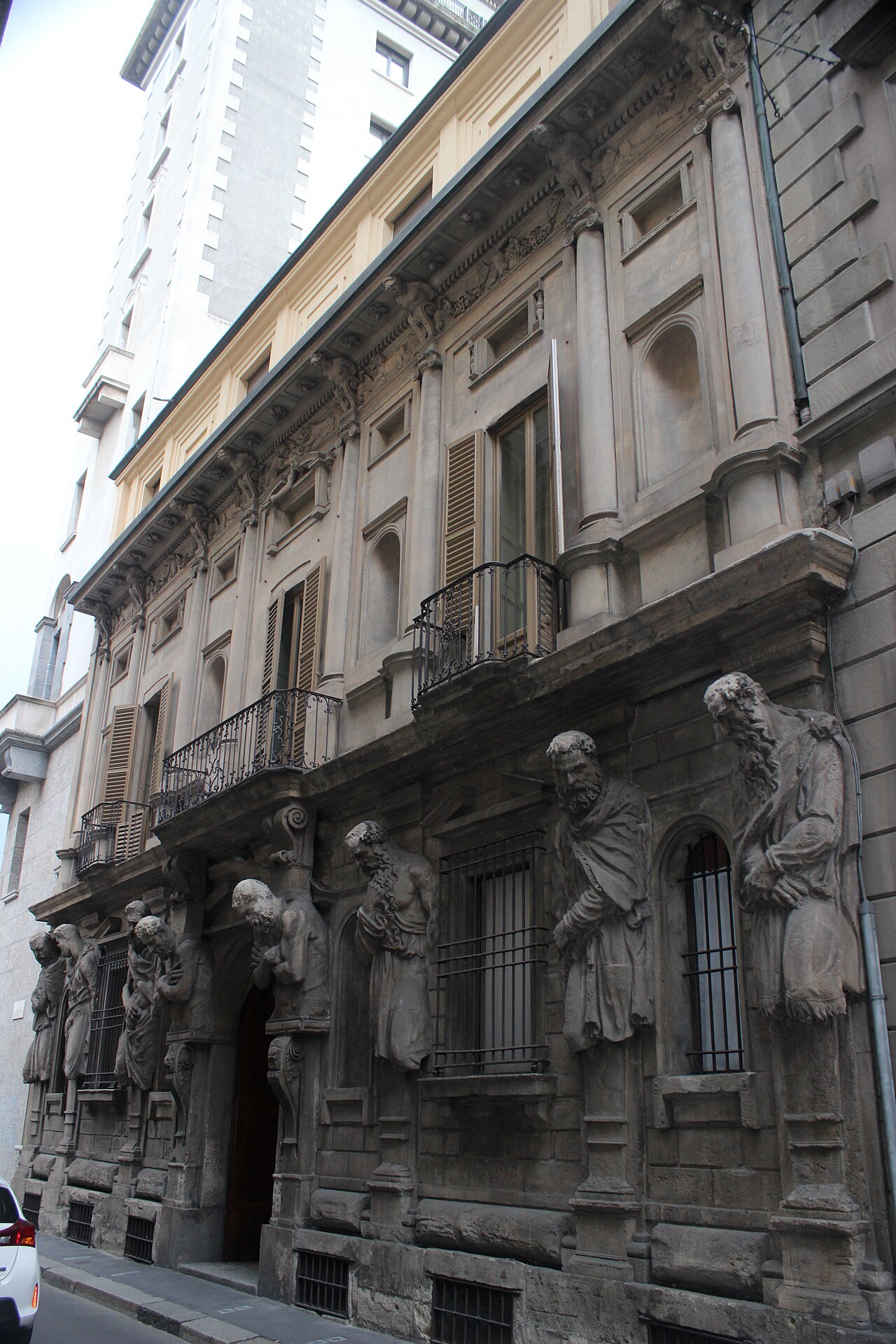 Casa degli Omenoni in Italy