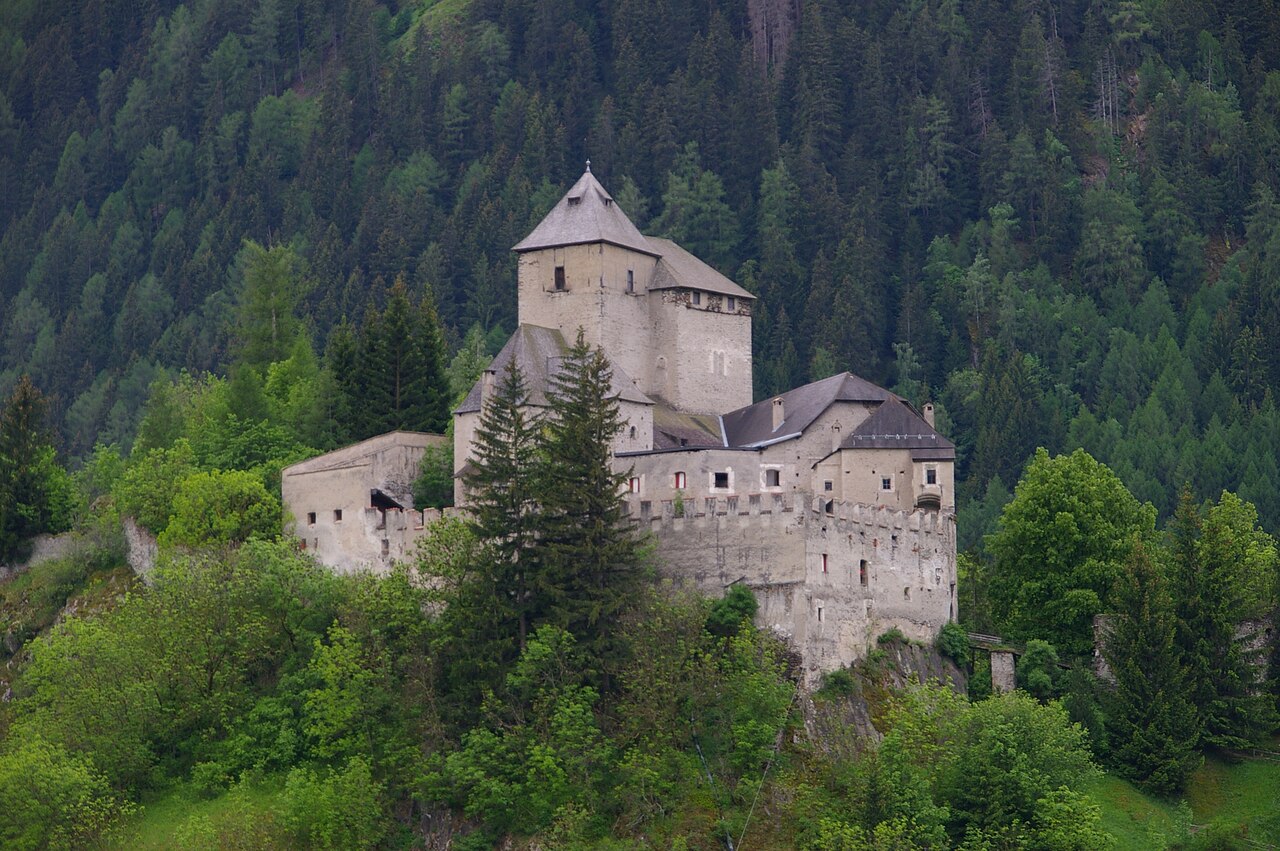 Reifenstein Castle in Italië