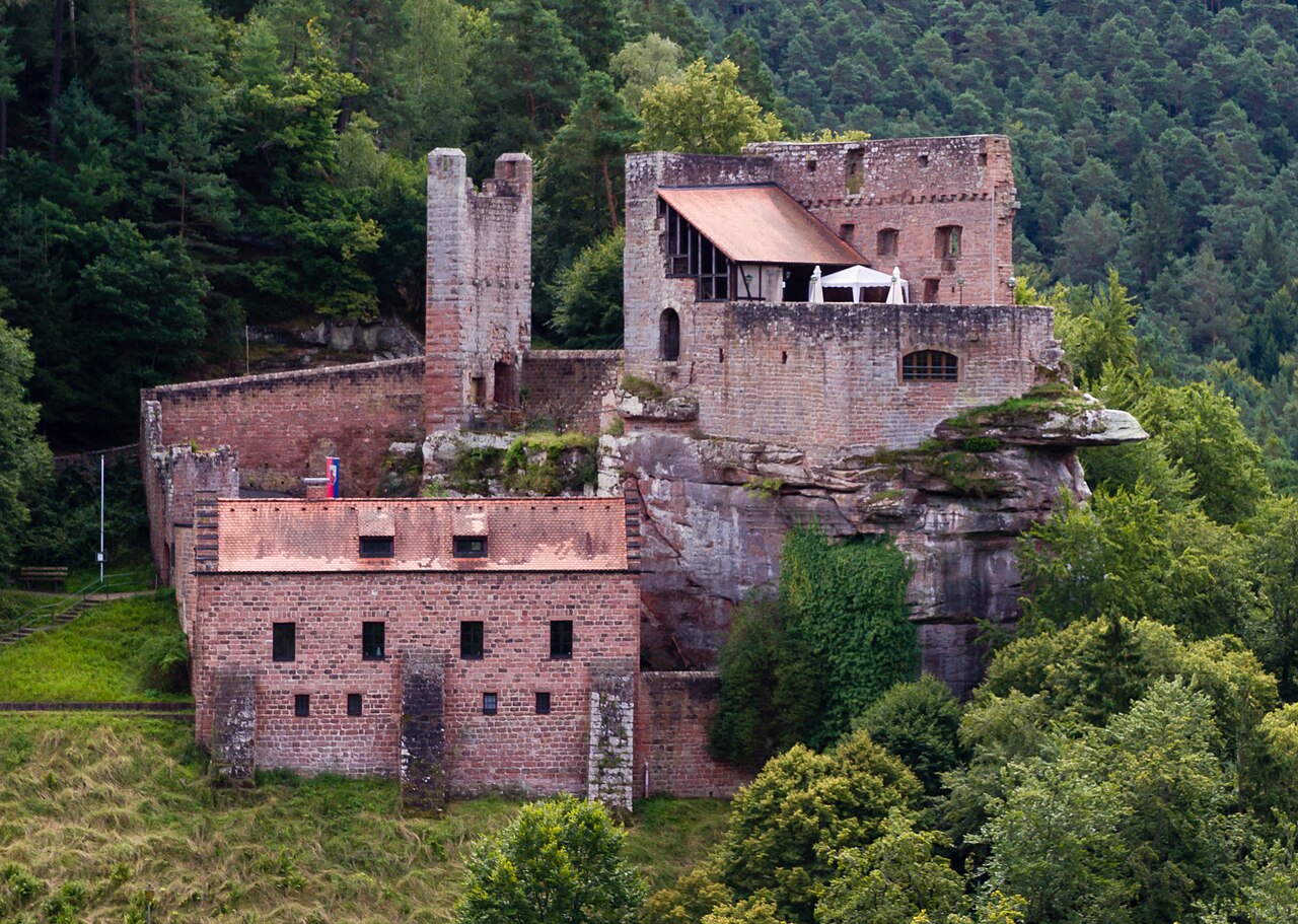 Spangenberg Castle (Rhineland-Palatinate) in Germany
