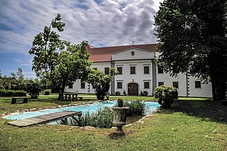 Raka Castle