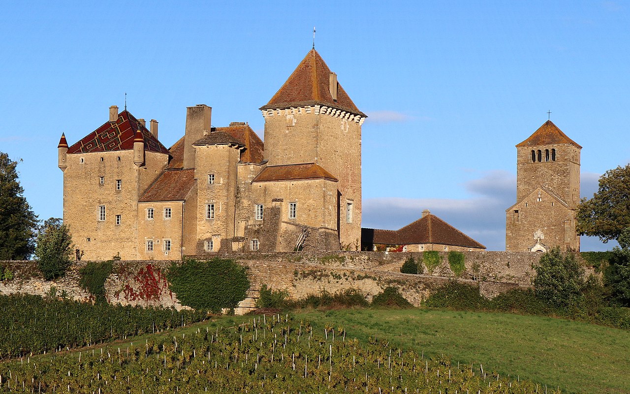 Château de Pierreclos in Frankreich