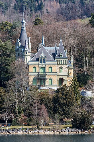 Hünegg Castle