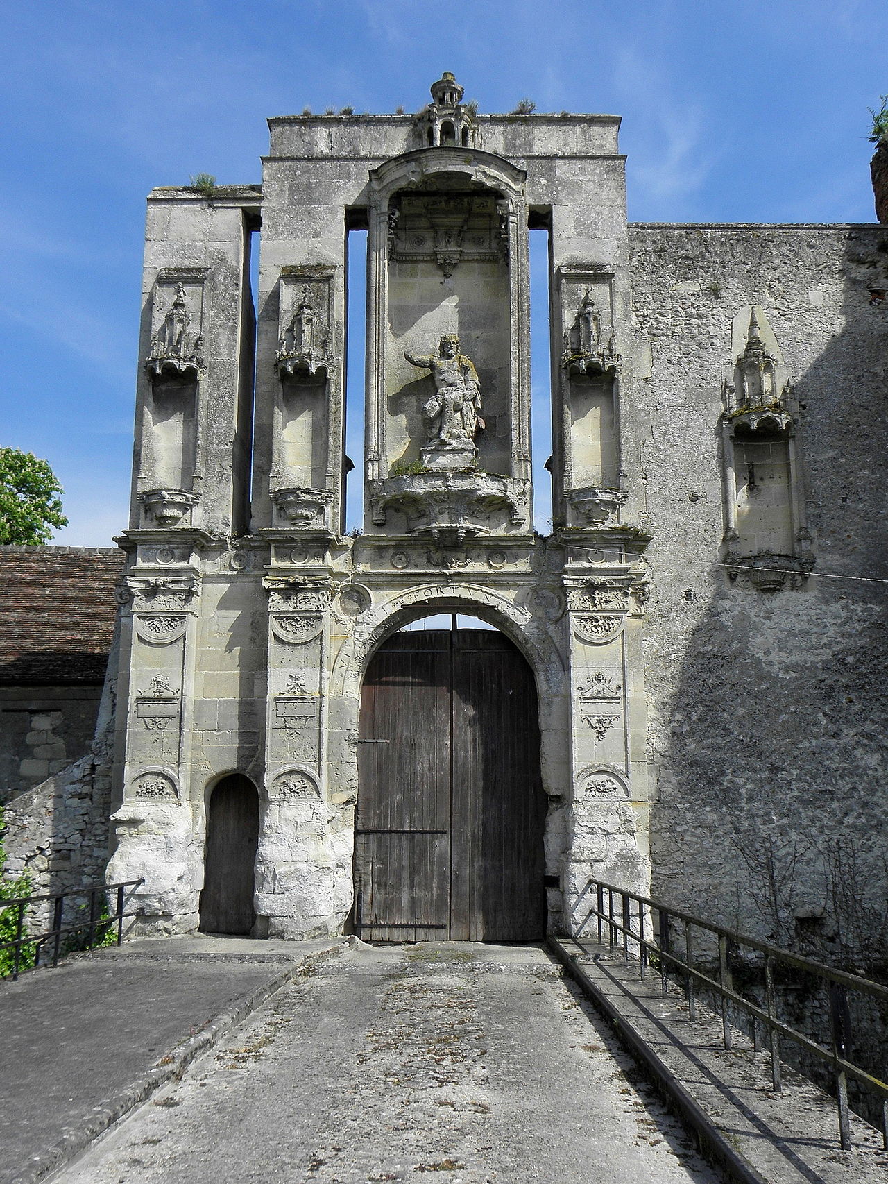Castillo Nantouillet en Francia