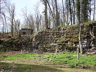Besserstein ruins