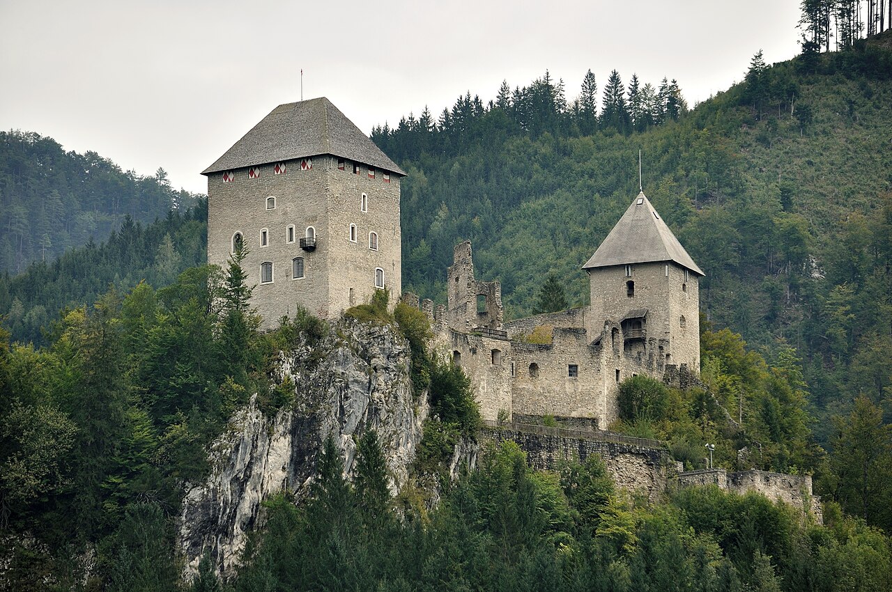 Burgruine Gallenstein w Austrii
