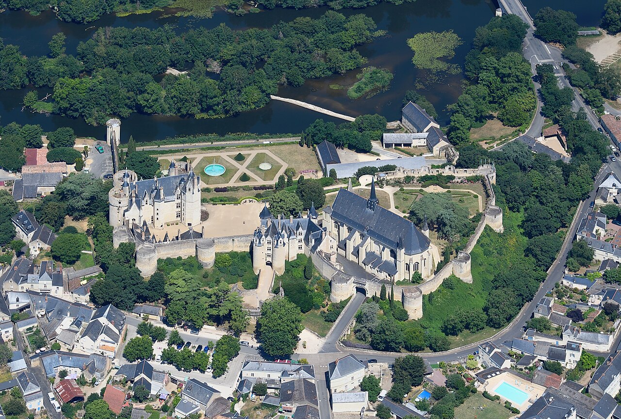 Château de Montreuil-Bellay（フランス）