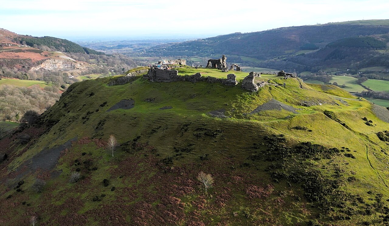 Castell Dinas Brân（ウェールズ）