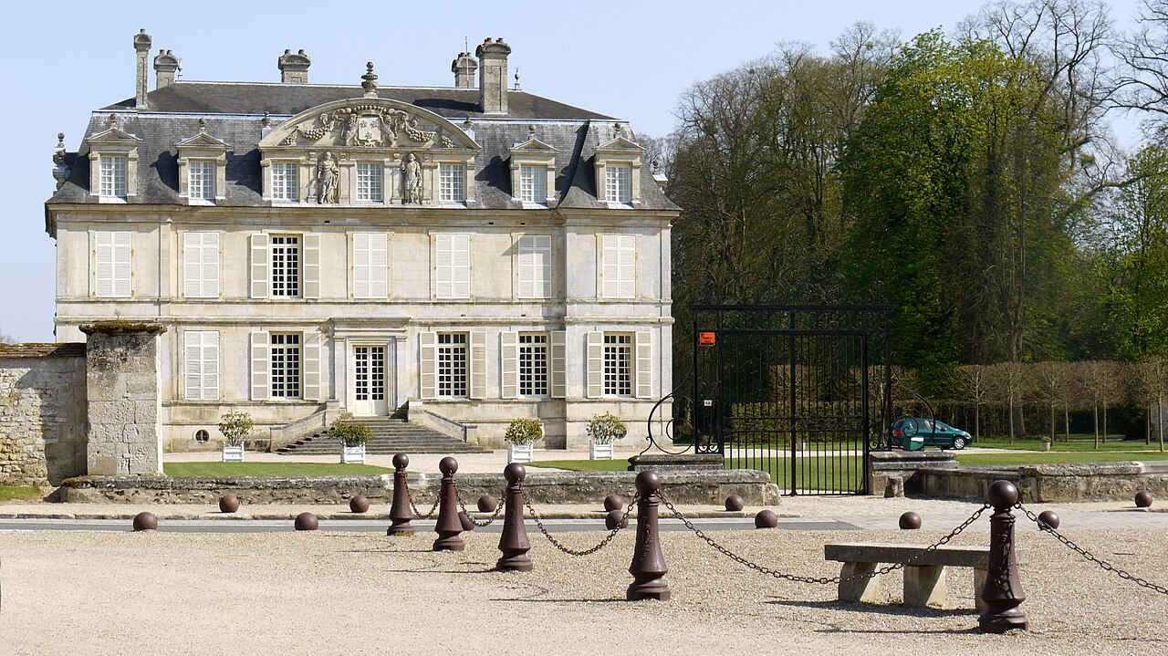Palacio de Guiry en Francia