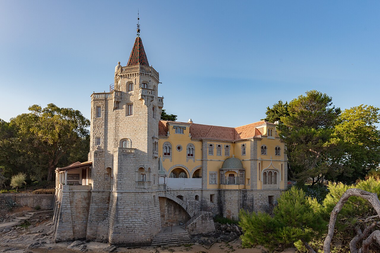 Palacio de los Condes de Castro Guimarães en Portugal