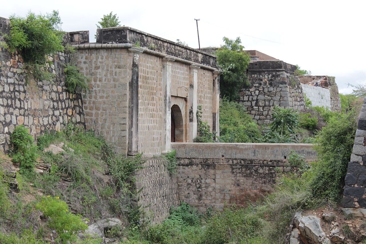 Srirangapatna Fort en la India
