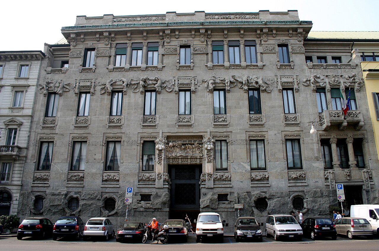 Palazzo Castiglioni（イタリア）