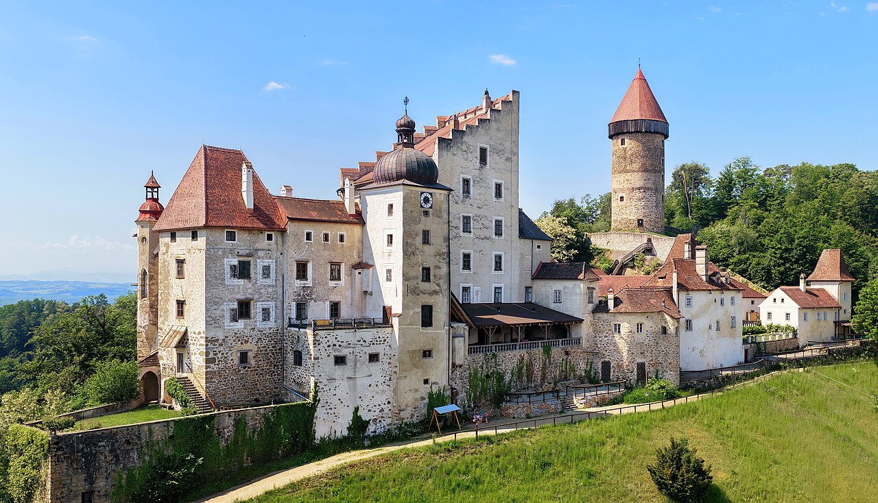 Burg Clam in Austria