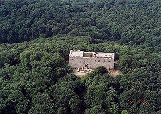 Várgesztes Castle