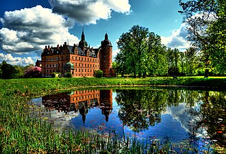 Vallø Castle