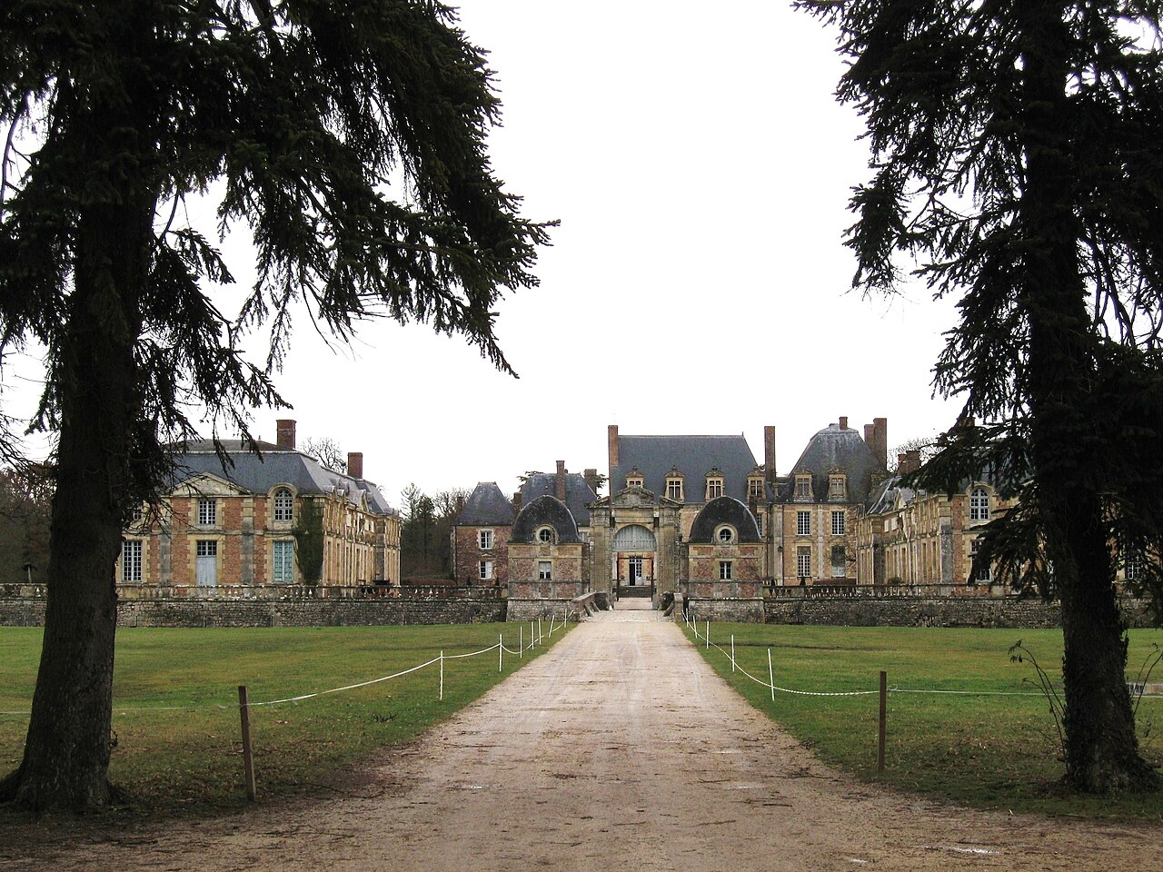 Château de la Ferté (La Ferté-Saint-Aubin) we Francji