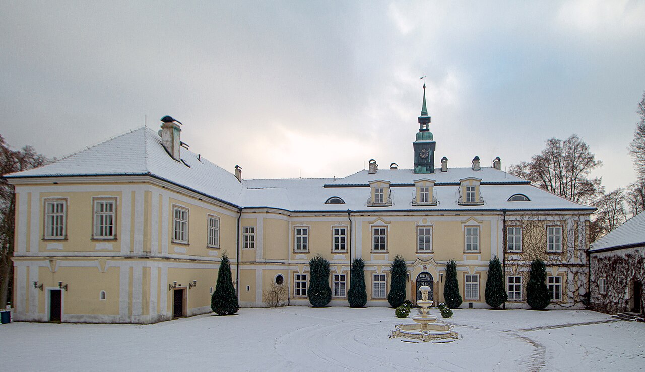 Nový Berštejn Castle in Tsjechië