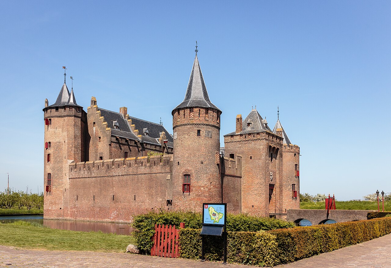ムイデン城（オランダ）