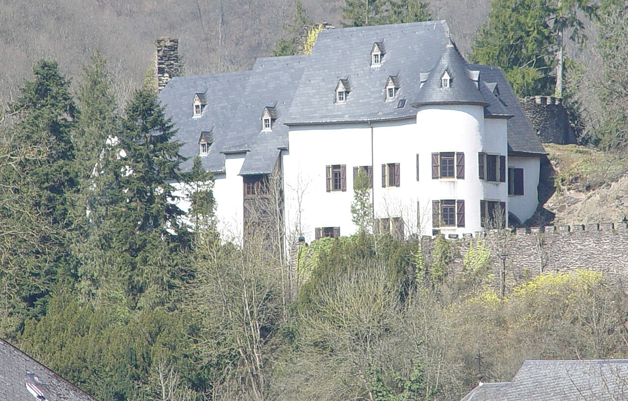 Burg Stolzemburg in Luxemburg